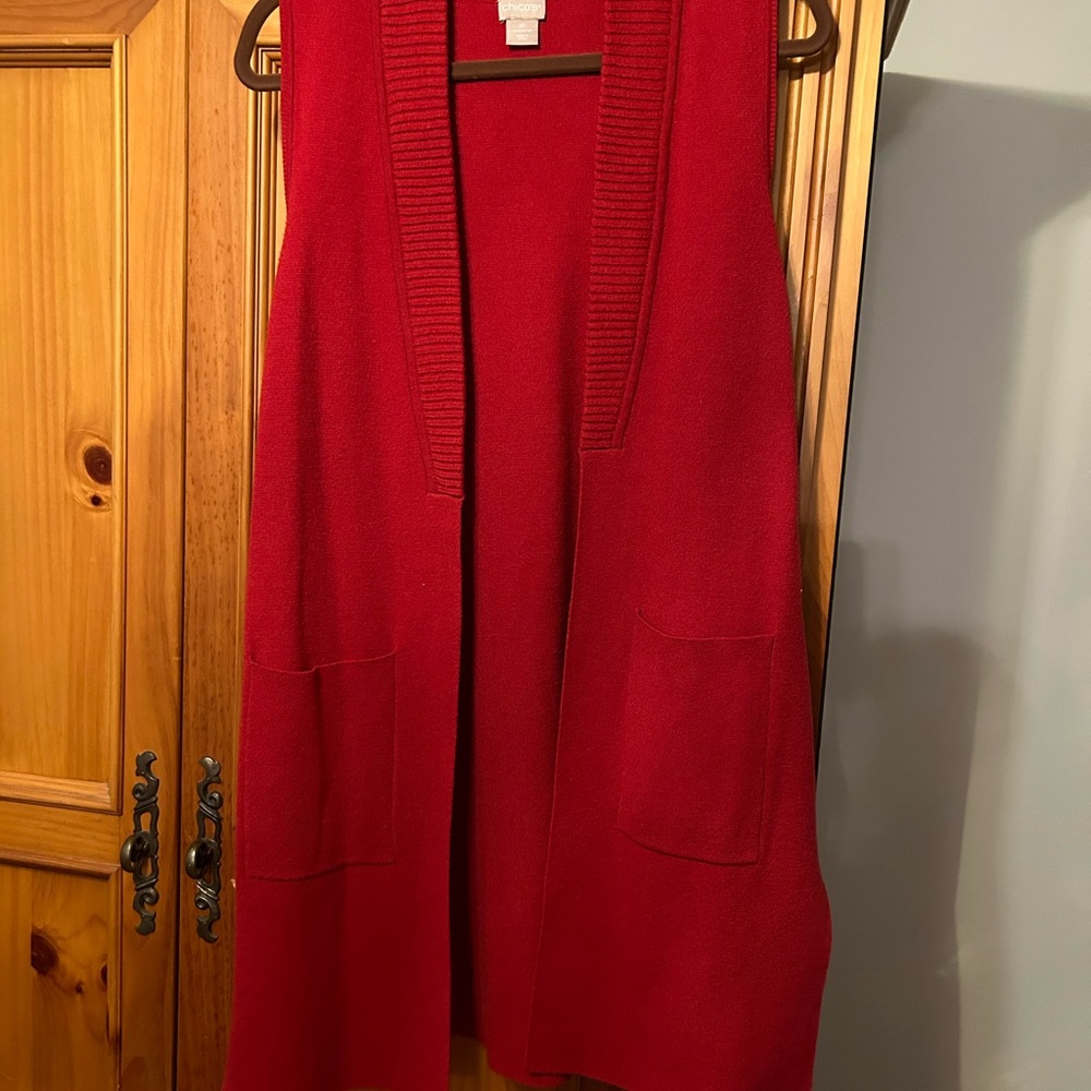 Cardigan 1P
only worn a few times very good condition
Slits on the side.